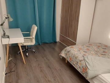 Room For Rent Mantes-La-Jolie 263233