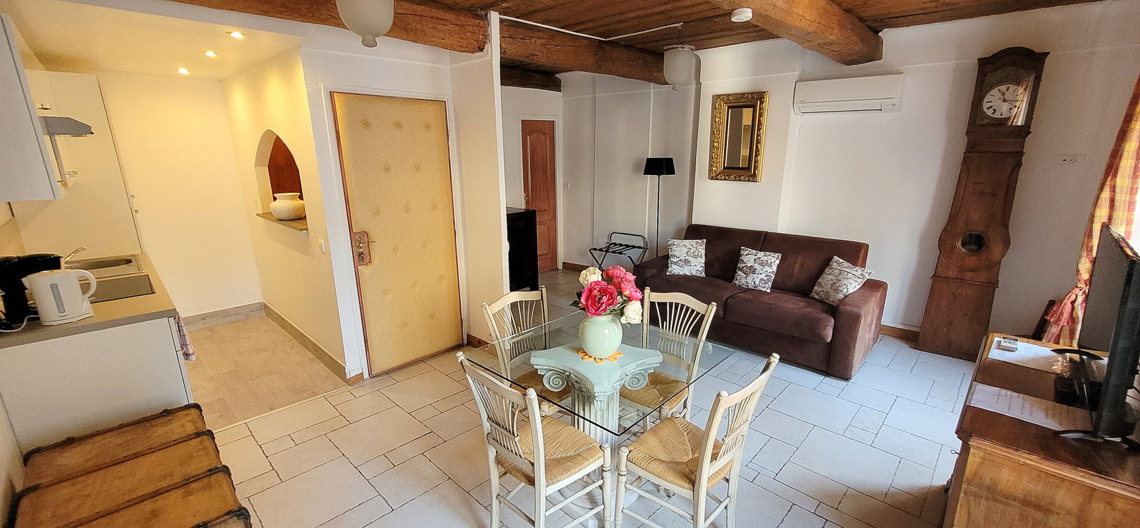 Hospedagem Em Casa De Família La Garde-Freinet 409489