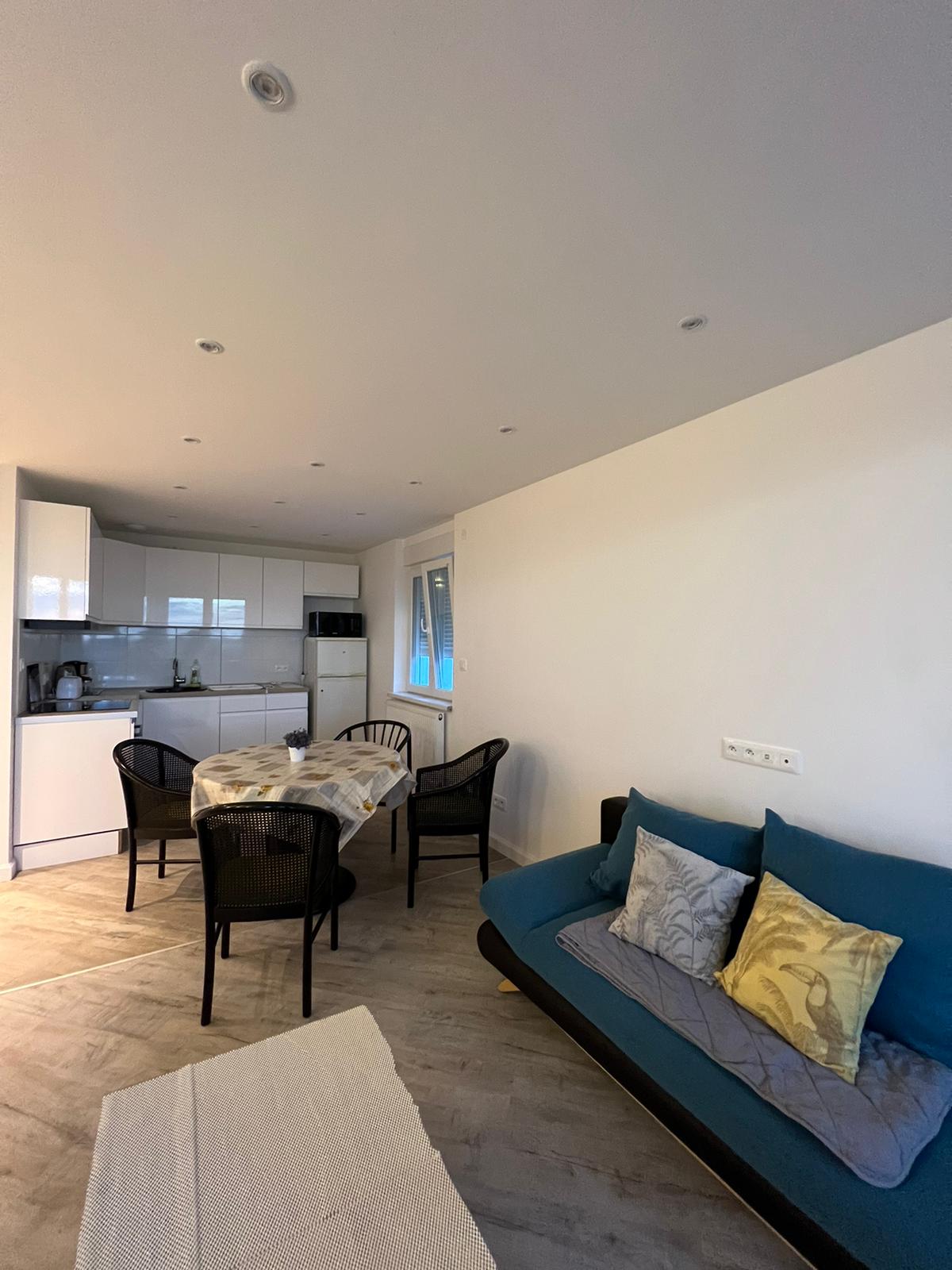 Estudio Independiente Hœnheim 261888