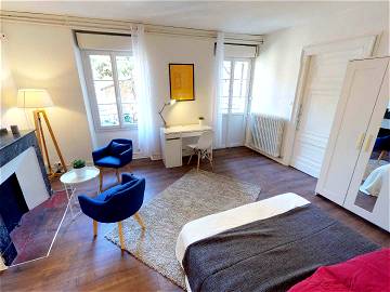 Roomlala | Magnifique Chambre à Louer Les Chalets / Toulouse