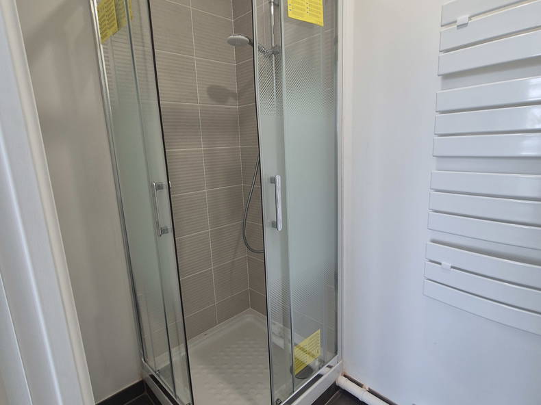 Kolokation Juvisy-sur-Orge 613788-4