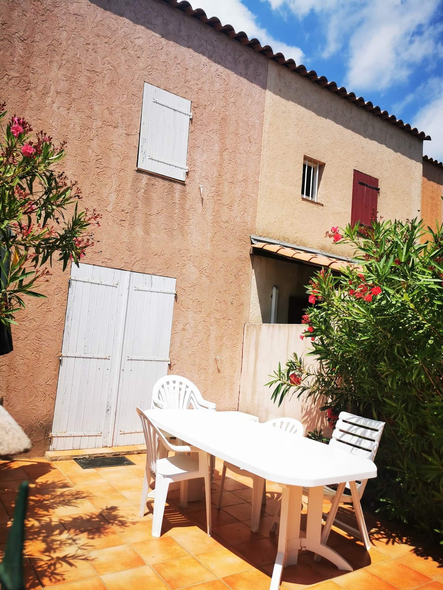 Onofhängeg Studio Gassin 264722