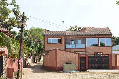 Onafhankelijke Studio M'bour 188218