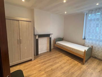 Shared Accommodation Charleroi 480118-8