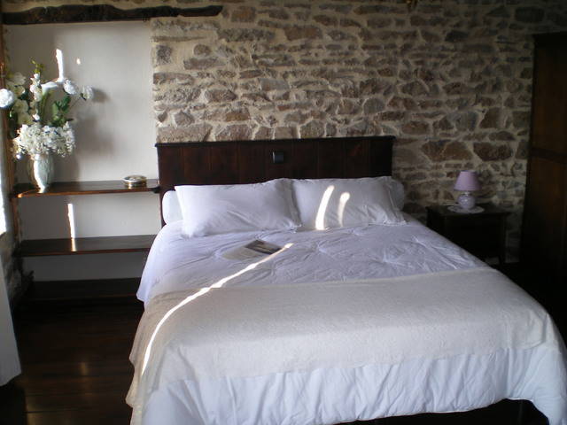 Habitaciones De Huéspedes Domeyrot 42967-4