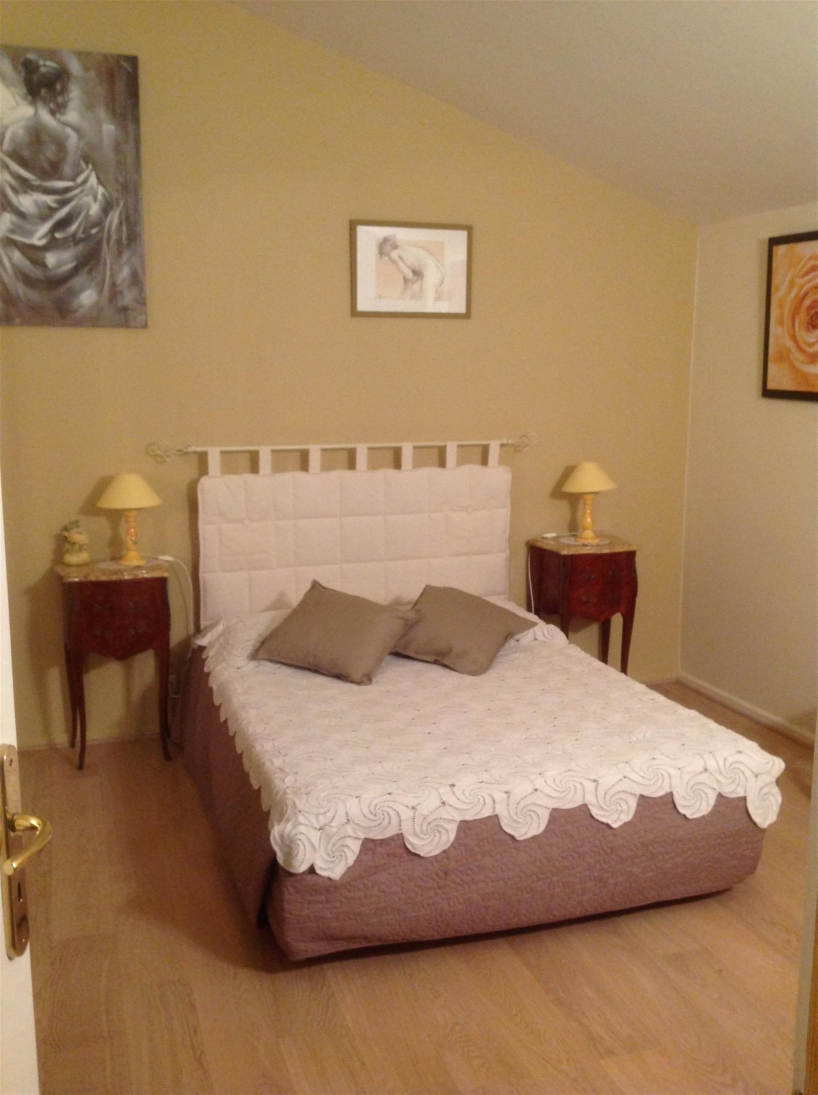 Oberoende Studio Montaud 91390