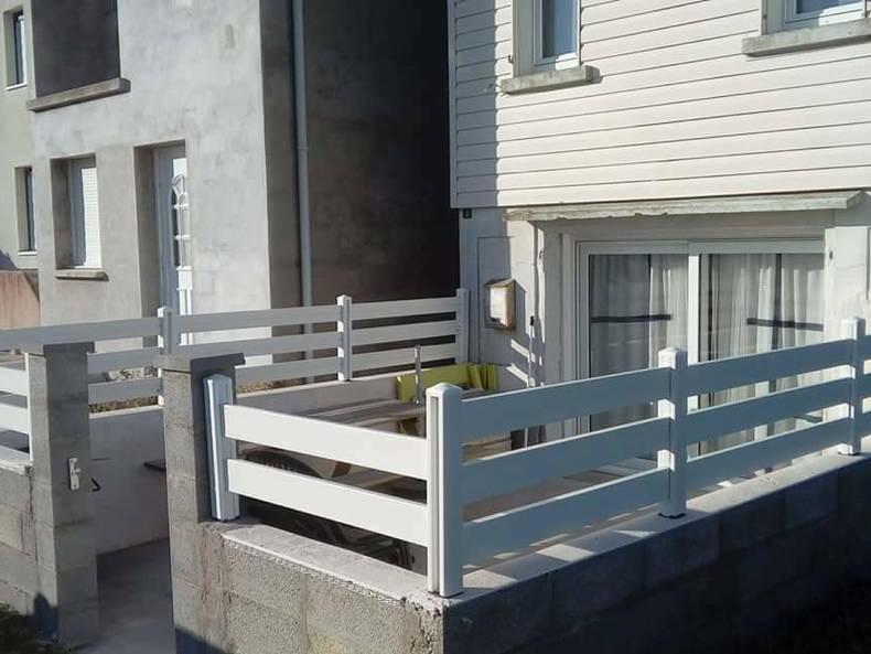 Entire Home Ravenoville 48698-2