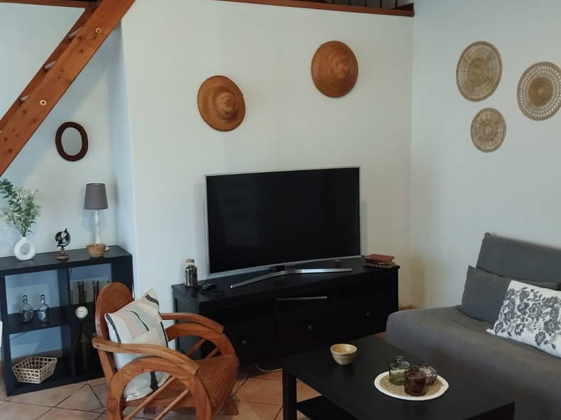 Entire Home Domazan 247664-3