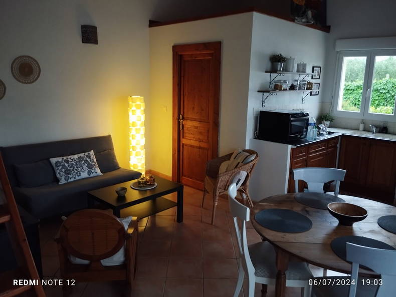 Entire Home Domazan 247664-4