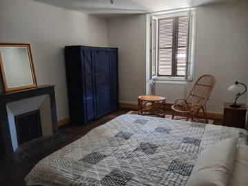 Logement entier à louer à Beneuvre - photo 3 : chambre-3