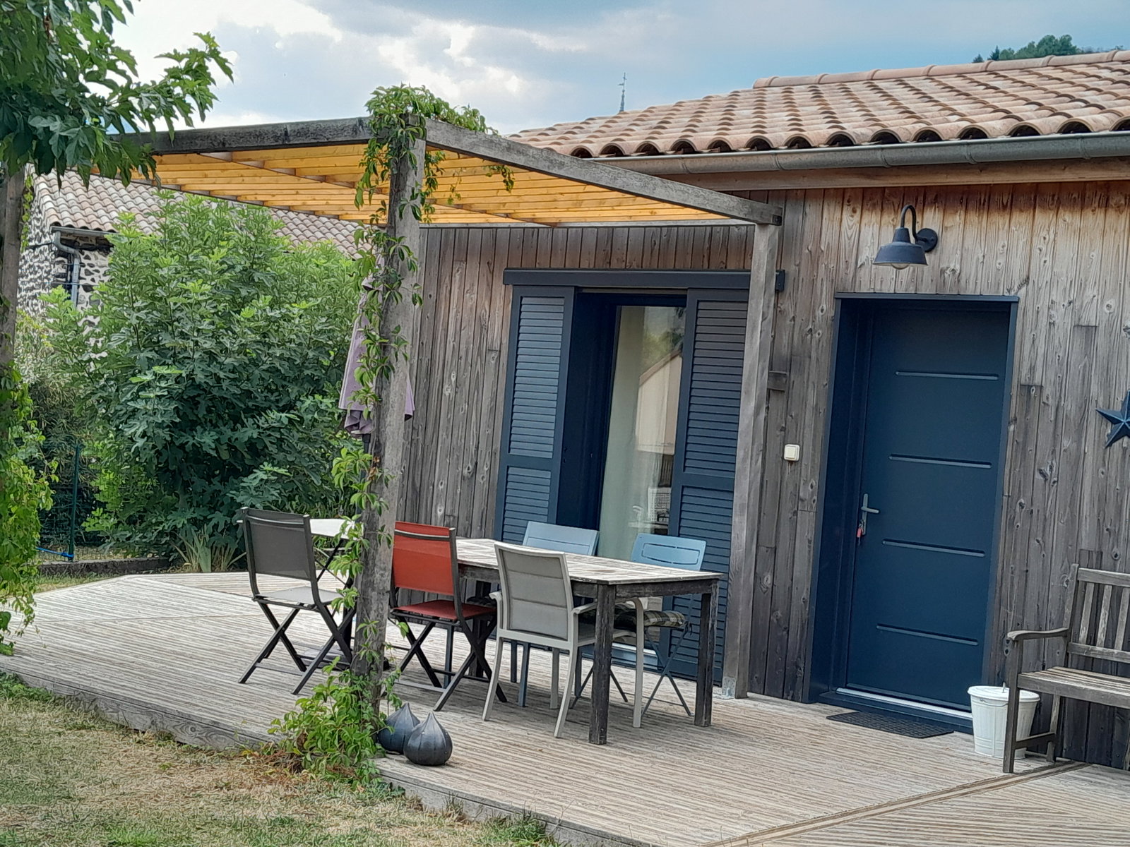 Logement Entier Thueyts 672398