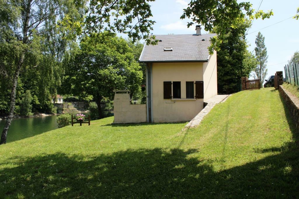 Itsenäinen Studio Arvieu 154838