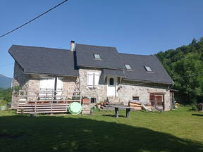 Ruhiges Haus in den Bergen