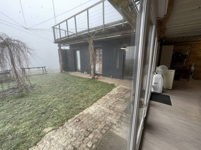 Entire Home Chaussan 461205-5