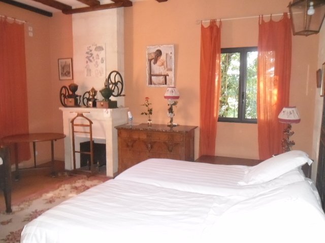 Oberoende Studio Arveyres  21385
