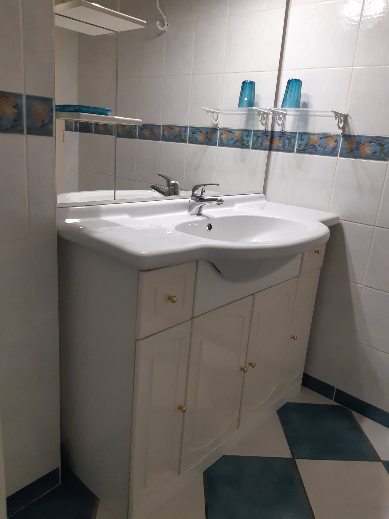 Logement Entier Magné 673606