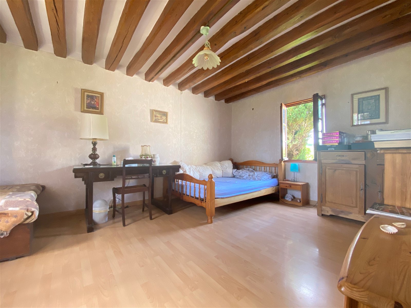 Oberoende Studio Gacé 257258