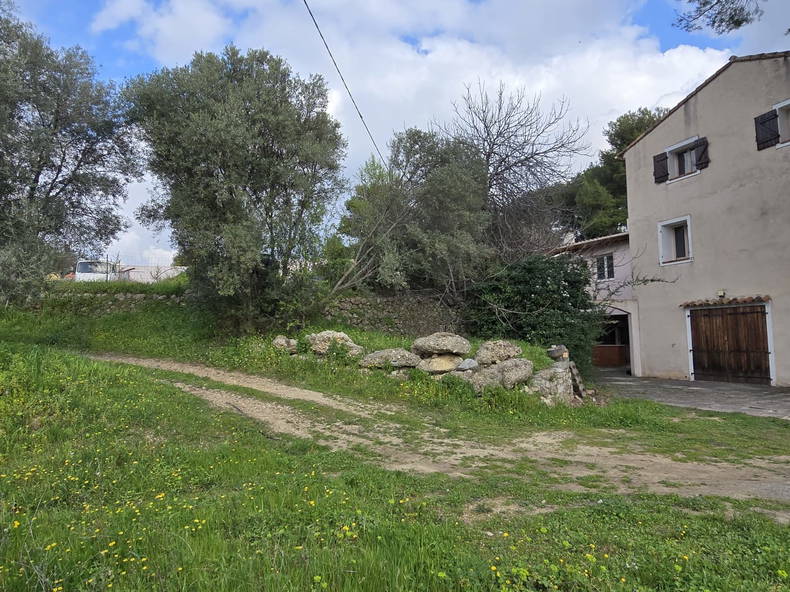 Logement Entier Aubagne 83748-2