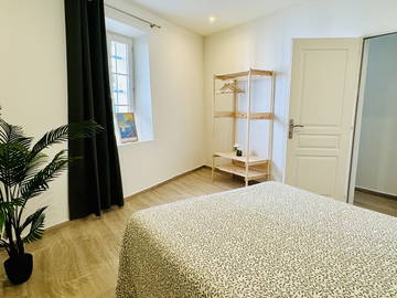 Chambre chez l'habitant à louer à La Seyne-Sur-Mer - photo 1 : chambre-1