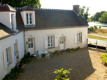 Chambre Chez L'habitant Saint-Benoît-Sur-Loire 64053-1