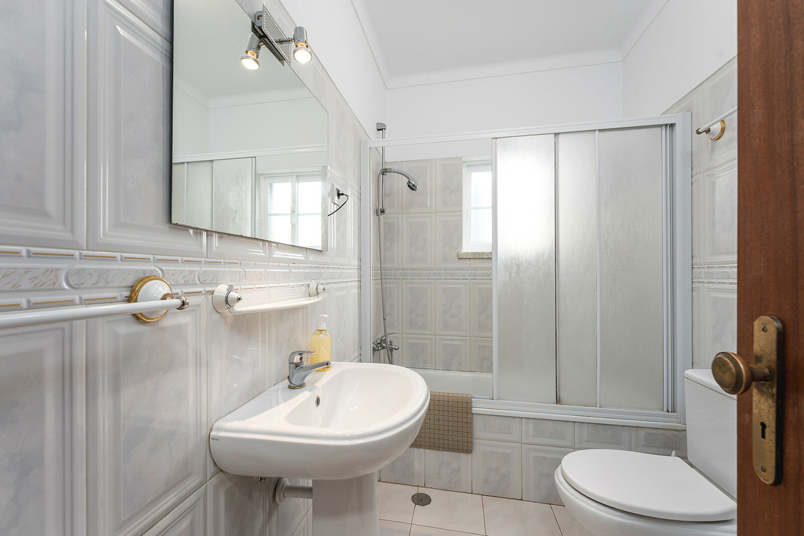 Entire Home Setúbal 257678