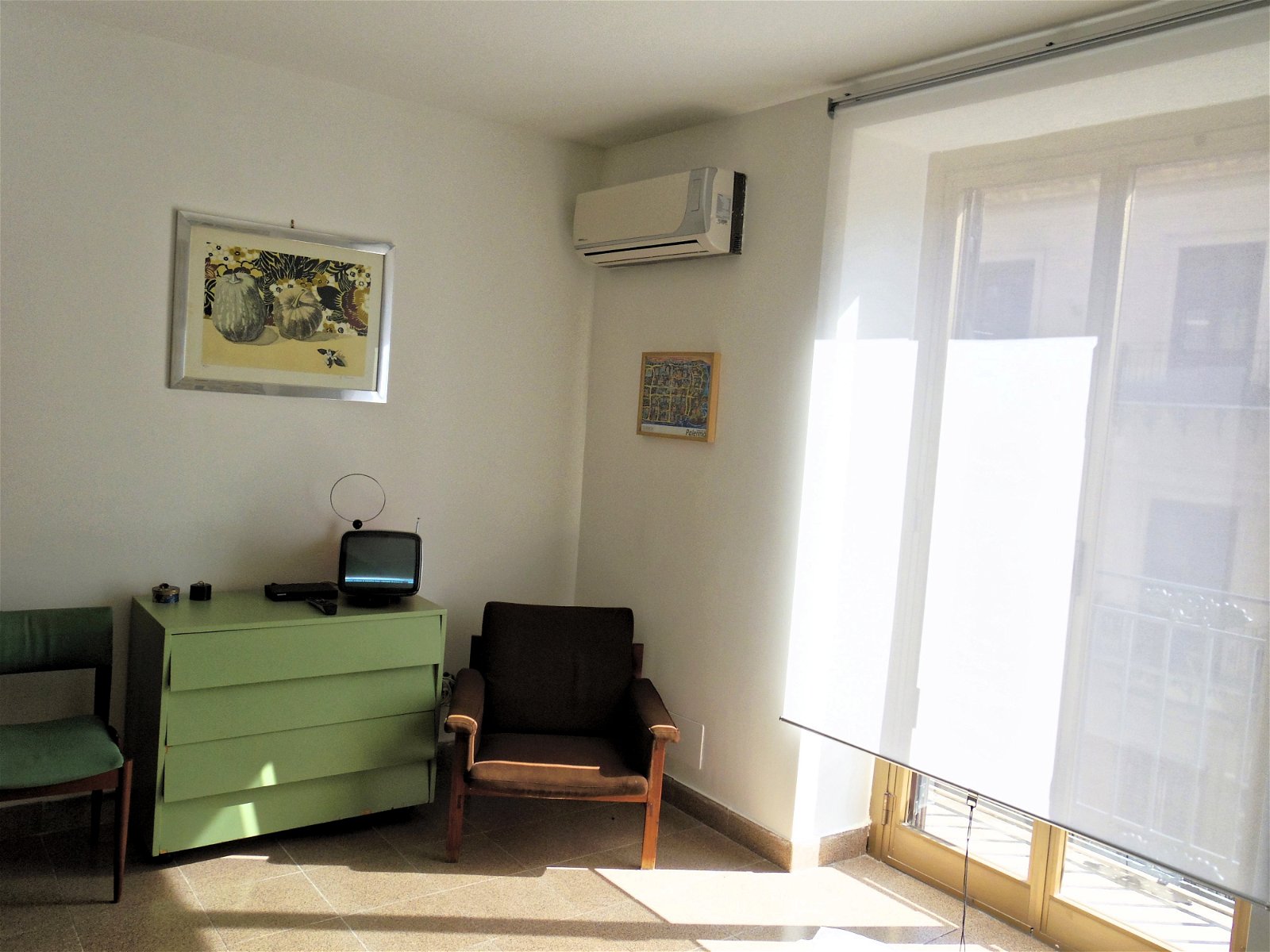 Studio Indépendant Palermo 240211