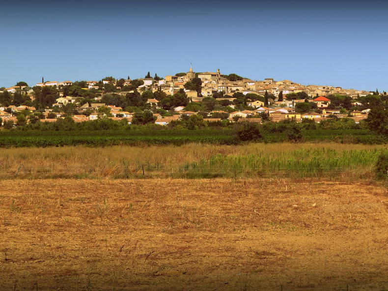 Entire Home Gallargues-le-Montueux 96133-1