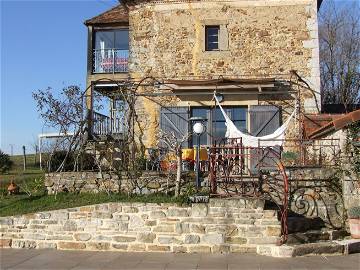 Roomlala | Maison De Vacances Avec Piscine Entre Mer Et Montagne