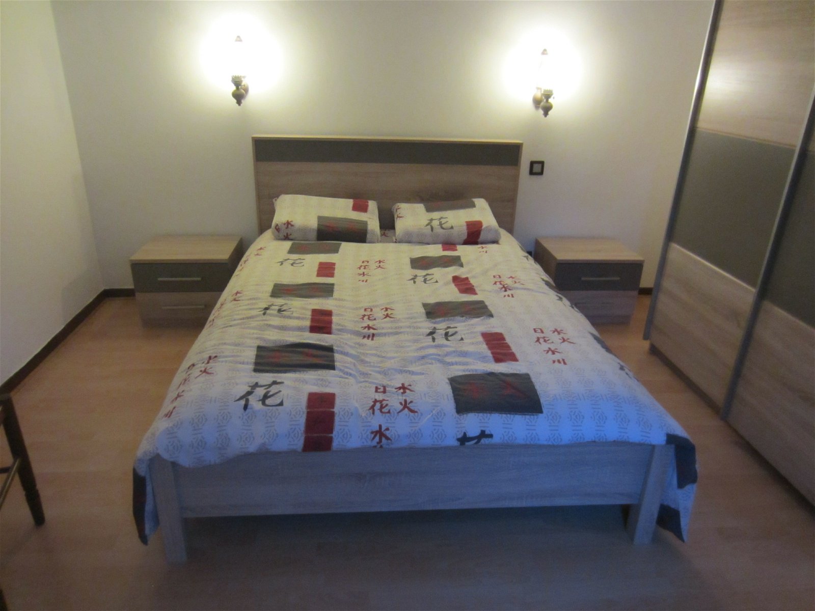 Oberoende Studio Pey 68427