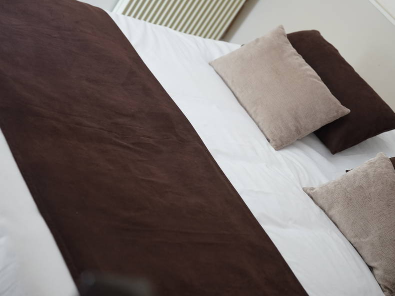 Colocation Moloy 494024-5