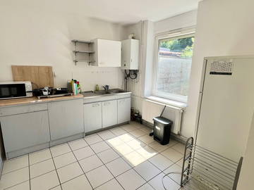 Logement entier à louer à Roubaix - photo 8 : autre pièce-8