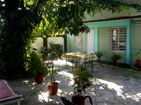 Peaceful House In Pinar Del Rio