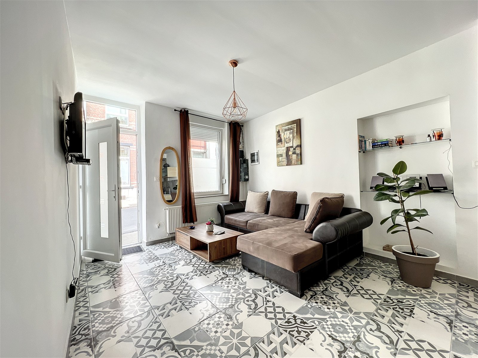 Itsenäinen Studio Charleroi 259342