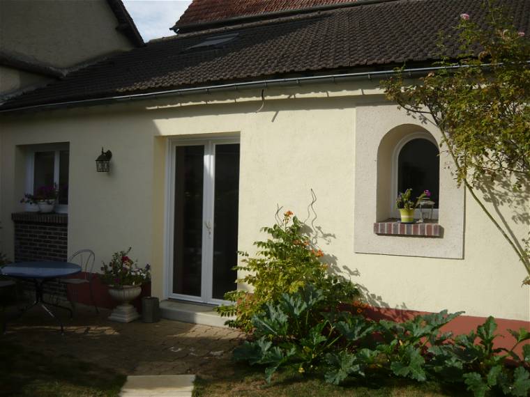 Homestay Saint-Prest 63026