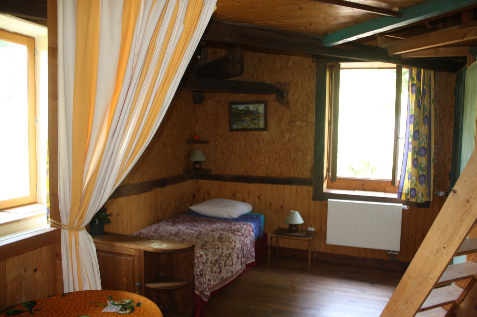 Onafhankelijke Studio Yzeron 33300