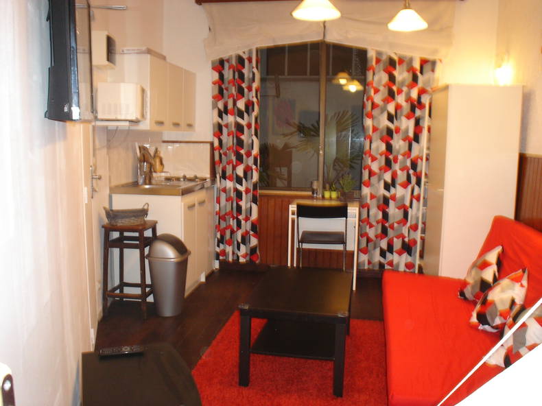 Quedarse En Casa Maisons-Alfort 219995-1