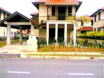 Roomlala | Malay Themed Detached House
