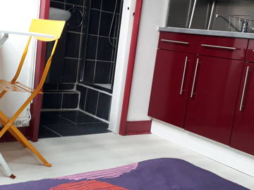 Roomlala | Małe Studio Wynajem Sezonowy