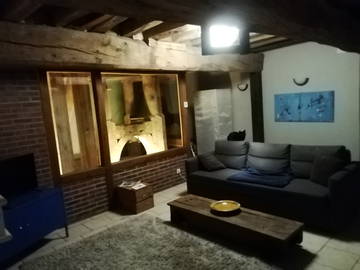 Roomlala | Mały pokój do wynajęcia z łazienką w starym młynie