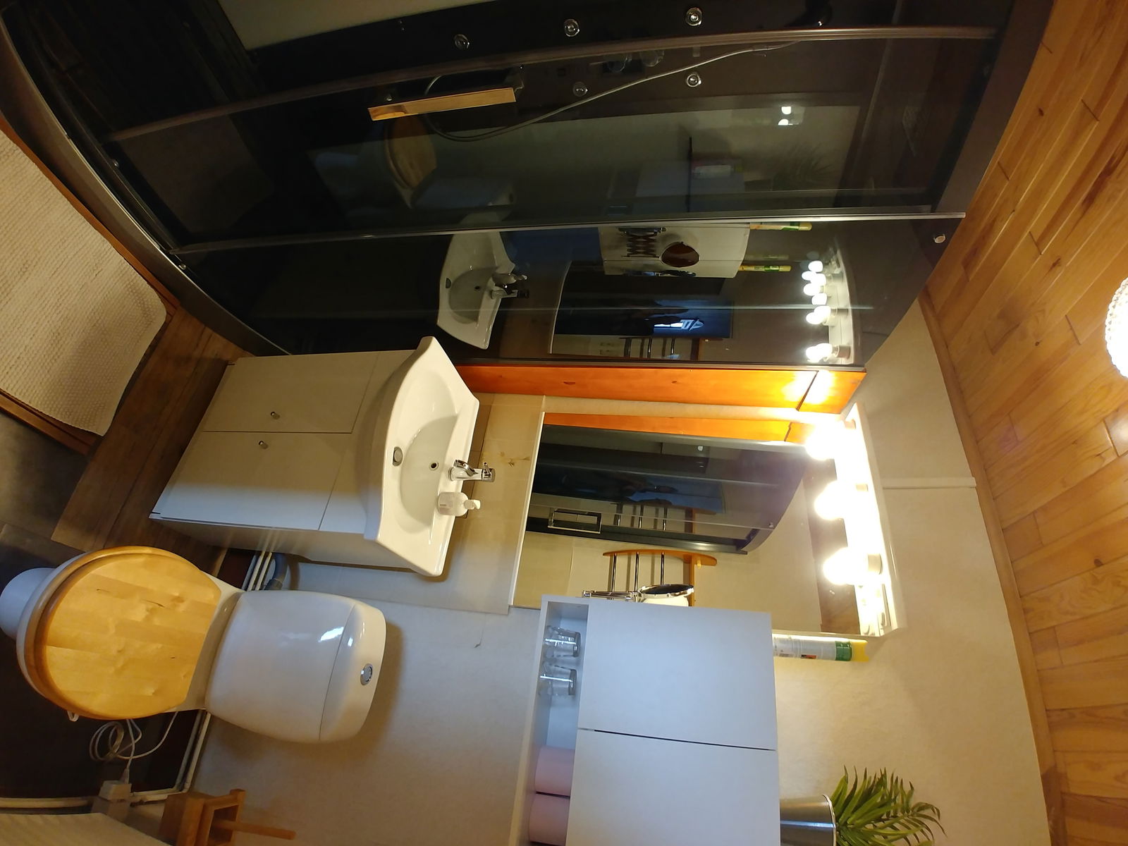 Gästezimmer Beaumont Saint-Cyr 67871