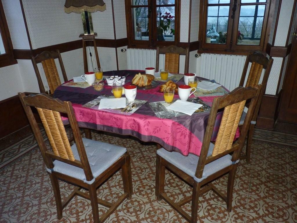 Entire Home Saint-Christophe 60120