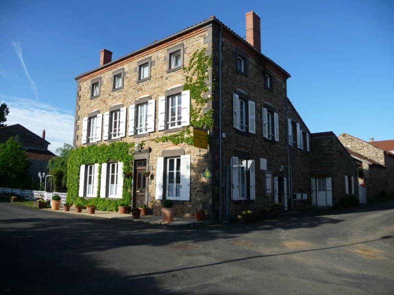 Bed And Breakfast Saint-Beauzire 162565-2