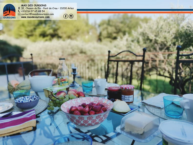 Homestay Arles 244171-3