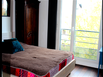 Roomlala | Master Bedroom For Rent In A Cozy Duplex
