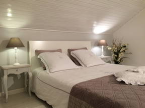 Master-Schlafzimmer Mit Eigenem Bad