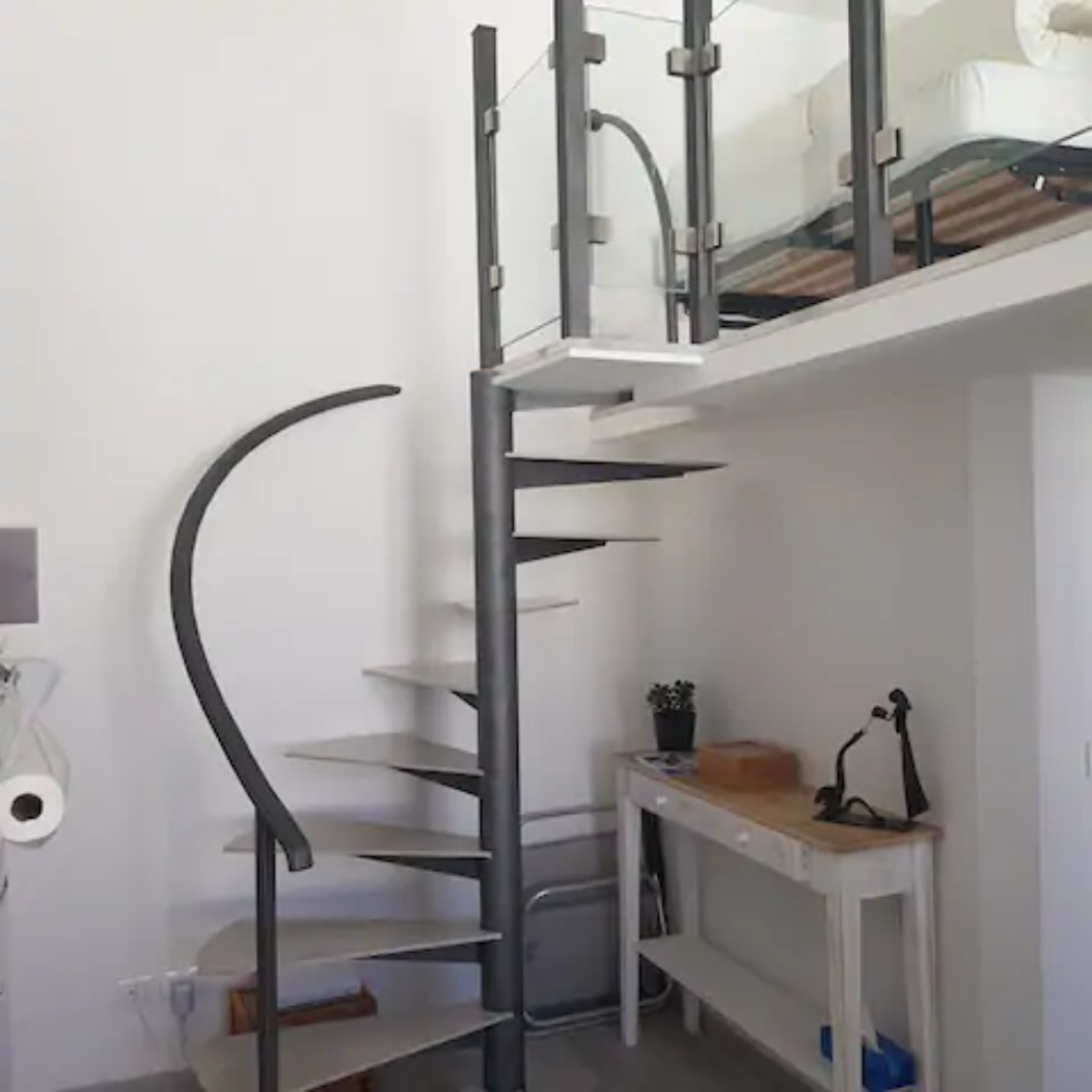 Independent Studio Menton 245385