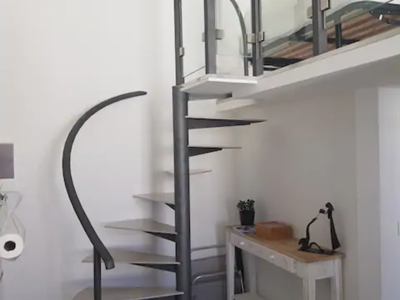 Entire Home Menton 245385-4