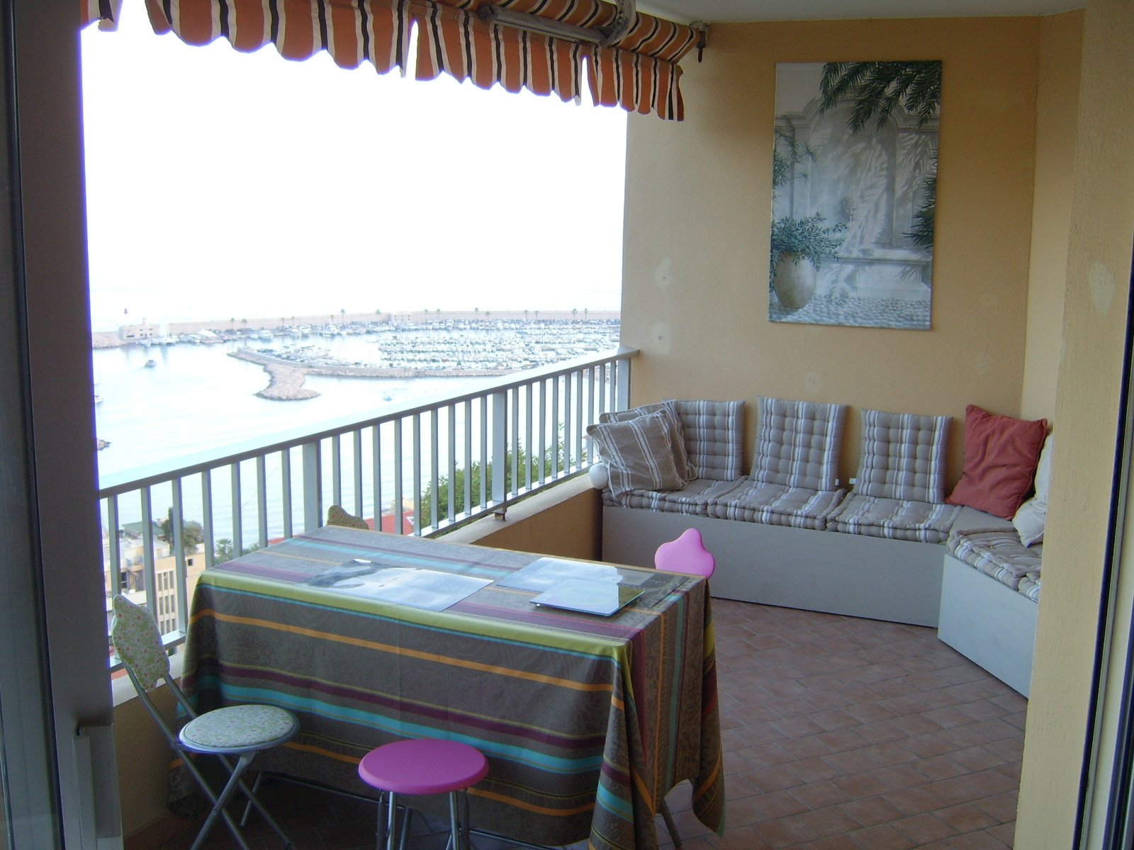 Oberoende Studio Menton 192503