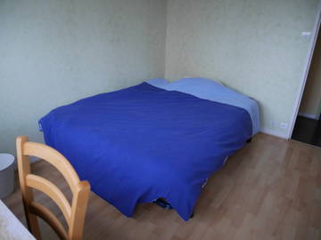 Roomlala | Metrô Kennedy. Universidade Rennes 2. EHESP. Quarto em acomodação compartilhada