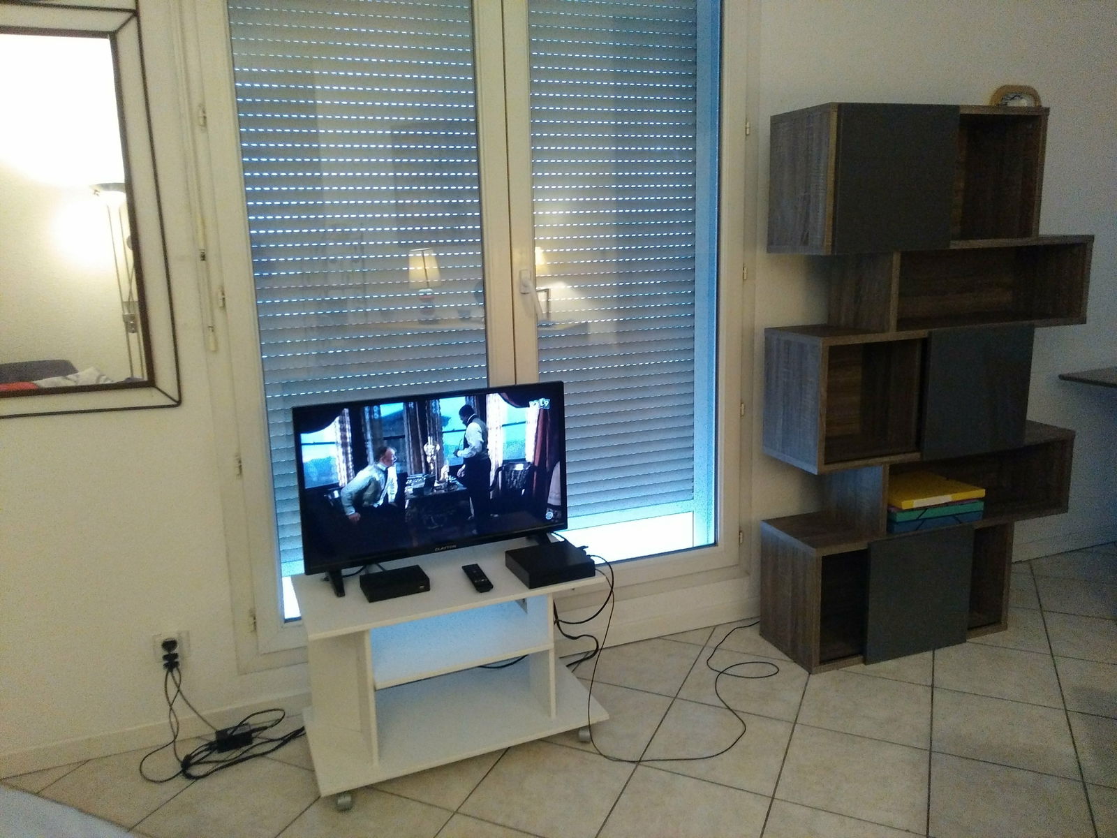 Onafhanklike Ateljee Thonon-les-Bains 250410